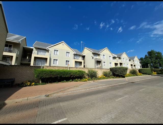 1 BEDROOM FLAT FOR SALE IN RIVERSPRAY LIFESTYLE ESTATE